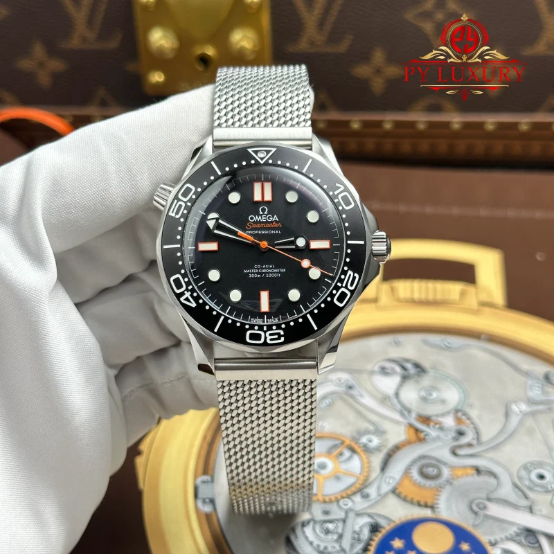 Omega-Seamaster-Diver-300M-21032422001006-Steel-Black-Dial-Orange-Rubber-Strap-3-800x800 Omega Seamaster Diver 300M Black & Orange Dial Steel Mesh & Orange Rubber Strap 1:1 Best Replica VSF 42mm - Image 2