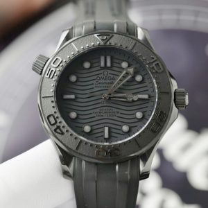 Omega Seamaster Diver 300M Black Black Ceramic Rubber Strap Best Replica VSF 43.5mm