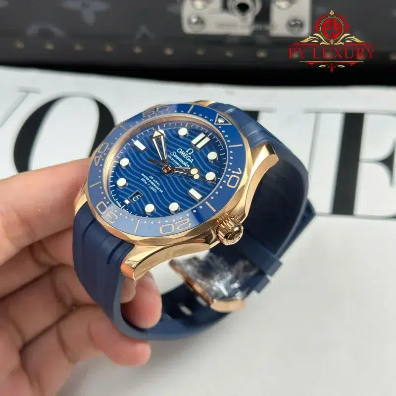 Omega-Seamaster-Diver-300M-Blue-Dial-Sedna-Gold-Rubber-Strap-6-800x800 Omega Seamaster Diver 300M Blue Dial Sedna Gold Rubber Strap 1:1 Best Replica VSF 42mm - Image 3