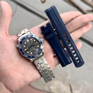 Omega Seamaster Diver 300M Grey Dial Blue Ceramic Bezel Best Replica VSF 42mm