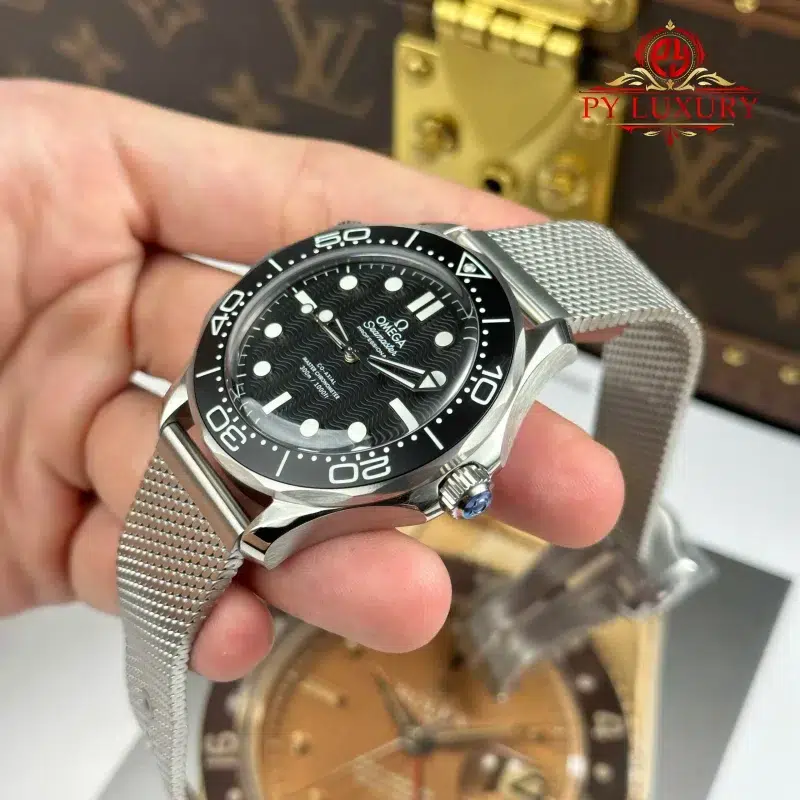 Omega-Seamaster-Diver-300M-Steel-on-Steel-Black-Dial-8-800x800 Omega Seamaster Diver 300M Steel on Steel 210.30.42.20.01.010 Black Dial 1:1 Best Replica VSF 42mm - Image 4