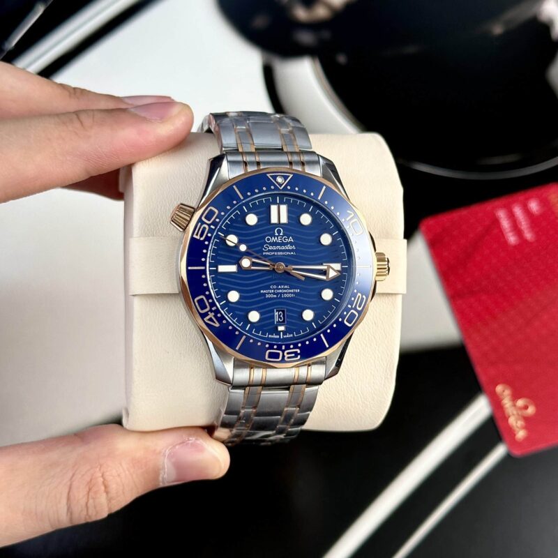 Omega-Seamaster-Diver-300M-Two-Tone-Blue-Dial-2-800x800 Omega Seamaster Diver 300M Two Tone Yellow Gold Blue Dial Best Replica 42mm - Image 2