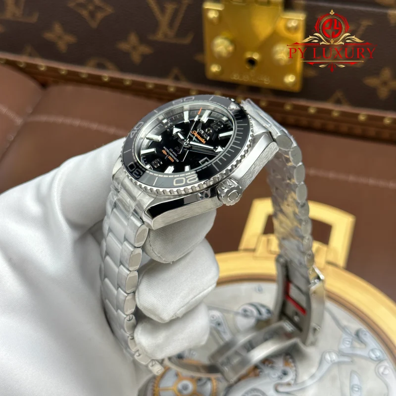 Omega-Seamaster-Planet-Ocean-600M-215.30.40.20.01.001-39.5-Steel-Black-Dial-3-800x800 Omega Seamaster Planet Ocean 600M 215.30.40.20.01.001 Steel 1:1 Best Clone VSF 39.5mm - Image 3