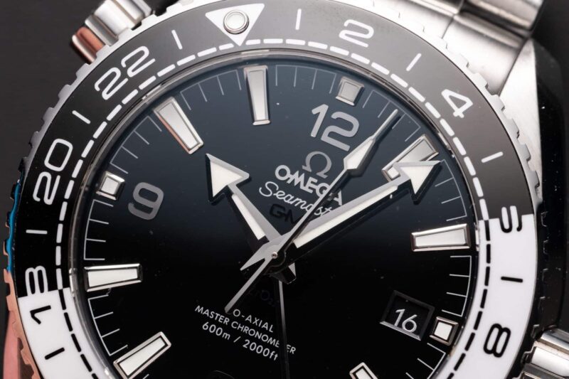 Omega-Seamaster-Planet-Ocean-600M-GMT-Black-Dial-3-800x533 Omega Seamaster Planet Ocean 600M GMT Black Dial Super Clone 43.5mm - Image 3