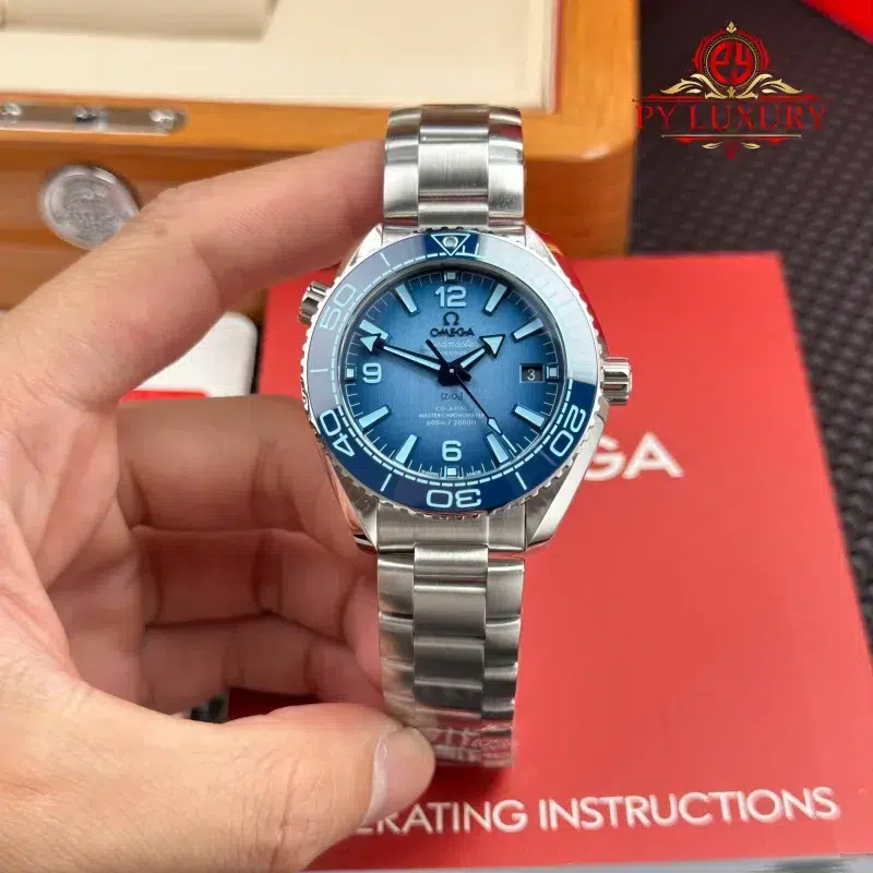 Omega-Seamaster-Planet-Ocean-600M-Summer-Blue-Dial-Best-Replica-VSF-1-800x800 Omega Seamaster Planet Ocean 600M Summer Blue Dial 1:1 Best Replica VSF 39.5mm