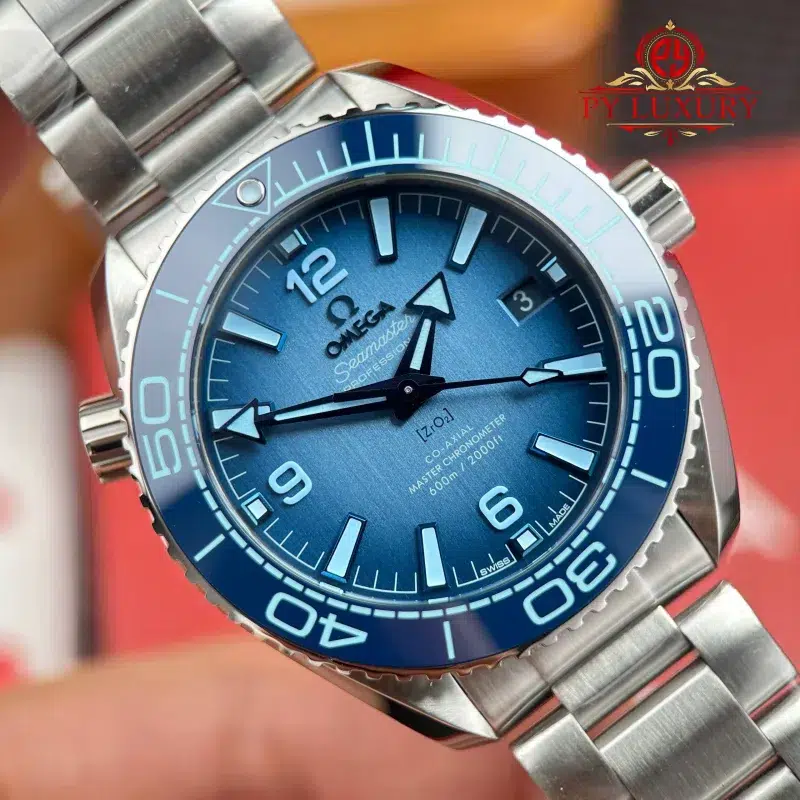 Omega-Seamaster-Planet-Ocean-600M-Summer-Blue-Dial-Best-Replica-VSF-5-800x800 Omega Seamaster Planet Ocean 600M Summer Blue Dial 1:1 Best Replica VSF 39.5mm - Image 5