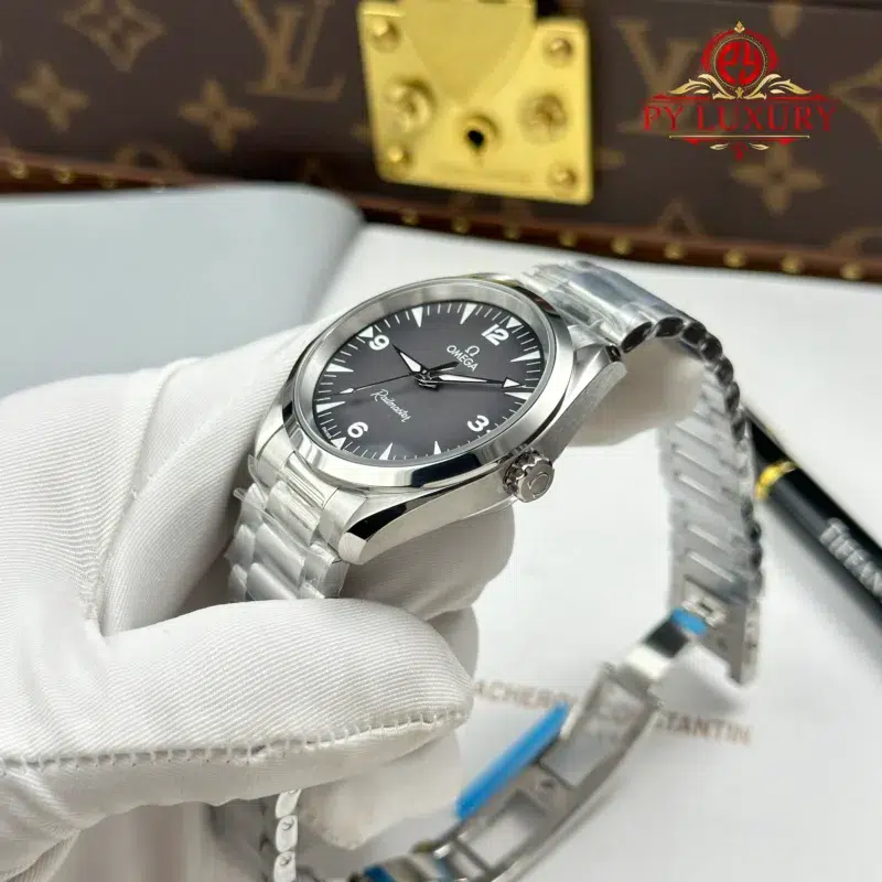 Omega-Seamaster-Railmaster-235.10.38.20.06.001-Steel-Grey-Dial-Best-Replica-3-800x800 Omega Seamaster Railmaster 235.10.38.20.06.001 Steel Grey Dial Best Replica VSF 38mm - Image 3