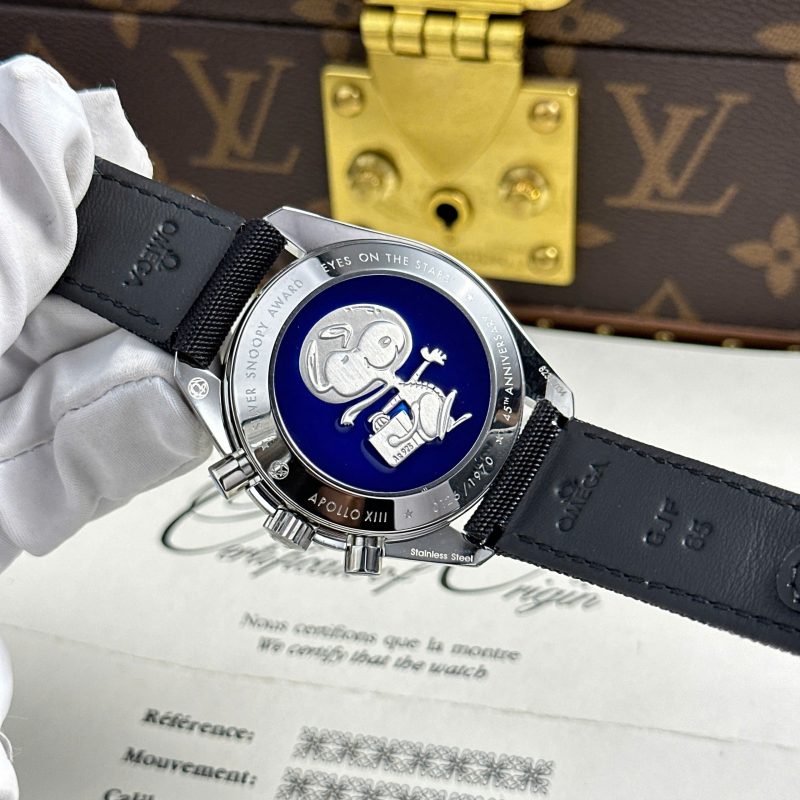Omega-Speedmaster-Apollo-13-Silver-Snoopy-Award-White-Dial-Textile-Strap-9-800x800 Omega Speedmaster Apollo 13 Silver Snoopy Award White Dial Textile Strap Replica 42mm - Image 9