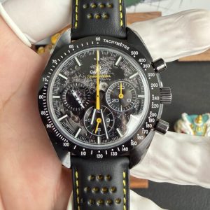 Omega Speedmaster Dark Side of the Moon Apollo 8 Black Dial Leather Strap Best Replica 44mm