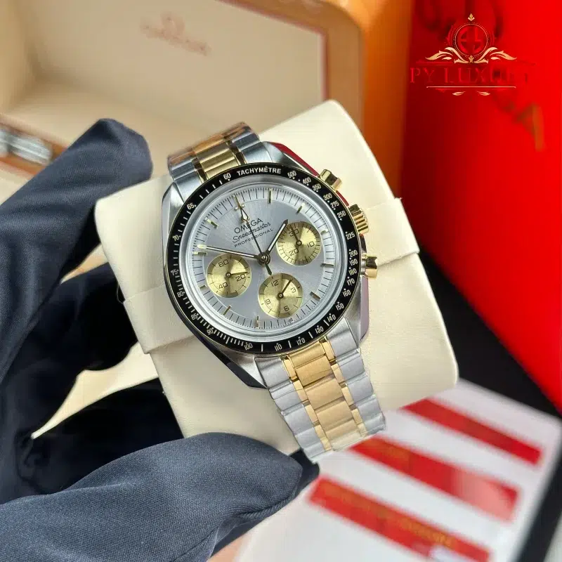 Omega-Speedmaster-Moonwatch-Chronograph-Two-Tone-Yellow-Gold-Silver-Dial-Swiss-Replica-N1F-1-800x800 Omega Speedmaster Moonwatch Chronograph Two Tone Yellow Gold Silver Dial Swiss Replica 42mm