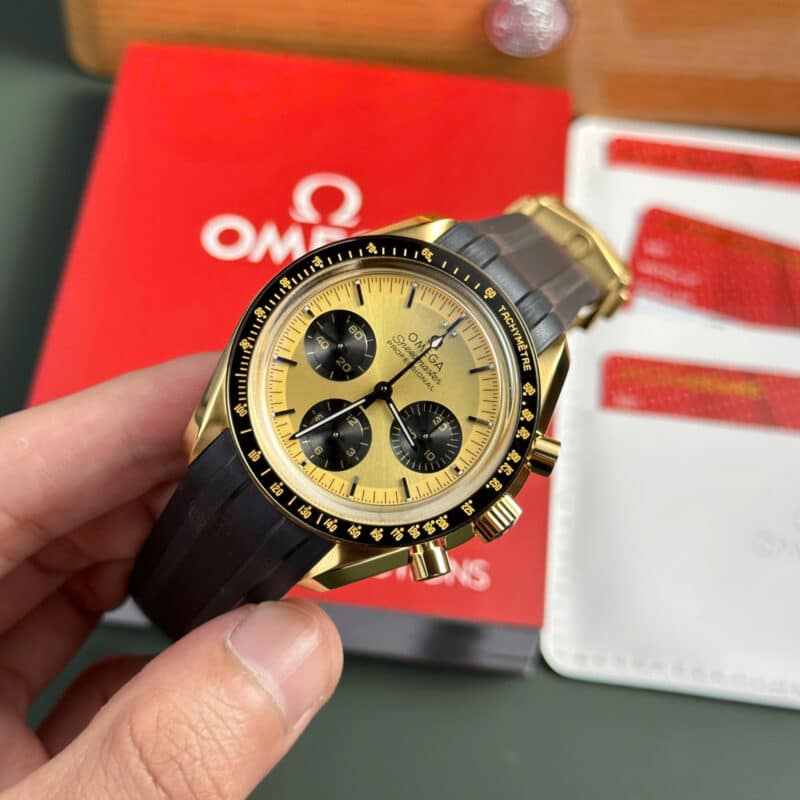 Omega-Speedmaster-Professional-Moonwatch-Chronograph-Gold-Yellow-Dial-3-scaled-800x800 Omega Speedmaster Professional Moonwatch Chronograph Yellow Gold Yellow Dial Rubber Replica 42mm - Image 3