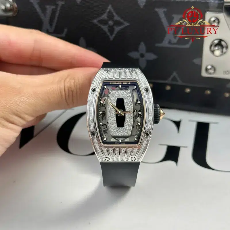 Richard-Mille-RM07-01-Diamond-Black-Onyx-Dial-Black-Rubber-Strap-10-800x800 Richard Mille RM07-01 Lady Diamonds Black Onyx Dial Black Rubber Strap 1:1 Super Clone ZF 45.32 x 32.3mm