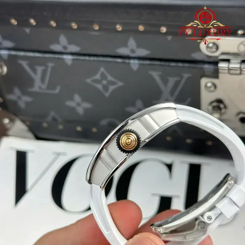 Richard-Mille-RM07-01-Diamond-Red-Lip-White-Rubber-Strap-1-800x800 Richard Mille RM07-01 Lady Diamonds Red Lip White Rubber Strap 1:1 Super Clone ZF 45.32 x 32.3mm - Image 7
