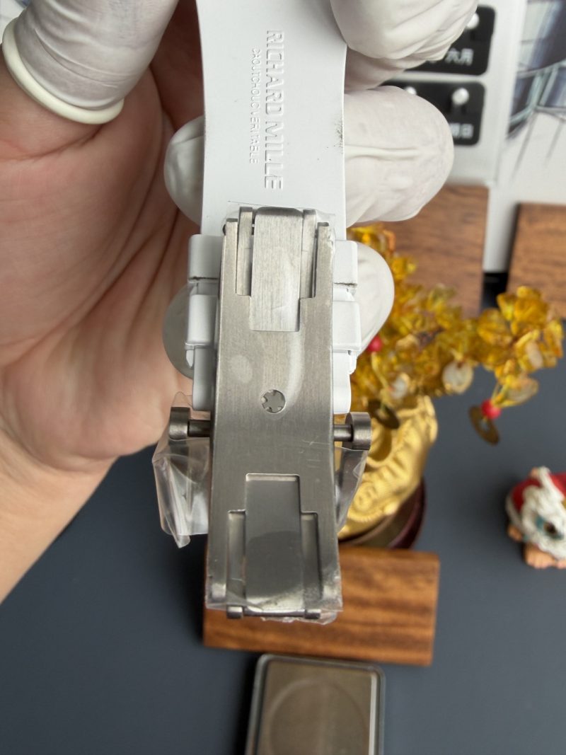 Richard-Mille-RM61-01-White-Ceramic-Asia-Limited-EditionVaucher-Movement-1-1-Super-Clone-A9-Factory-9-800x1067 Richard Mille RM61-01 White Ceramic Asia Limited EditionVaucher Movement 1:1 Super Clone A9F 42.7mm x 50.23mm (Free Sprung) - Image 9