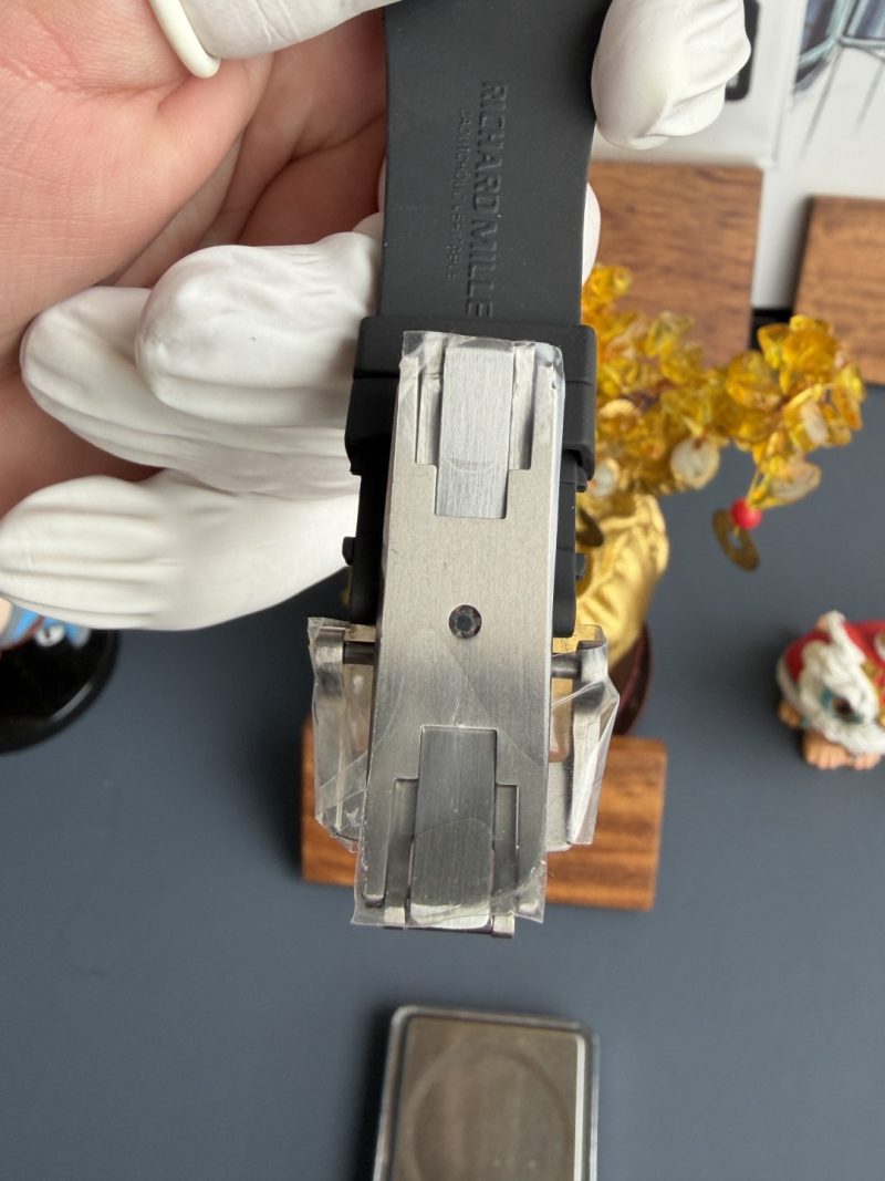 Richard-Mille-RM61-01-Yohan-Blake-All-Grey-Vaucher-Movement-1-1-Super-Clone-A9-Factory-Free-Sprung-10-800x1067 Richard Mille RM61-01 Yohan Blake All Grey Vaucher Movement 1:1 Super Clone A9 Factory 42.7mm x 50.23mm (Free Sprung) - Image 9