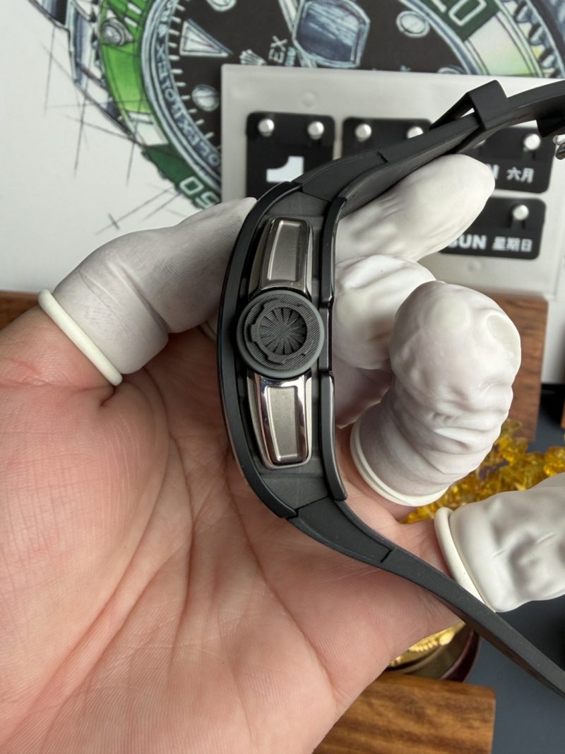 Richard-Mille-RM61-01-Yohan-Blake-All-Grey-Vaucher-Movement-1-1-Super-Clone-A9-Factory-Free-Sprung-7-800x1067 Richard Mille RM61-01 Yohan Blake All Grey Vaucher Movement 1:1 Super Clone A9 Factory 42.7mm x 50.23mm (Free Sprung) - Image 7