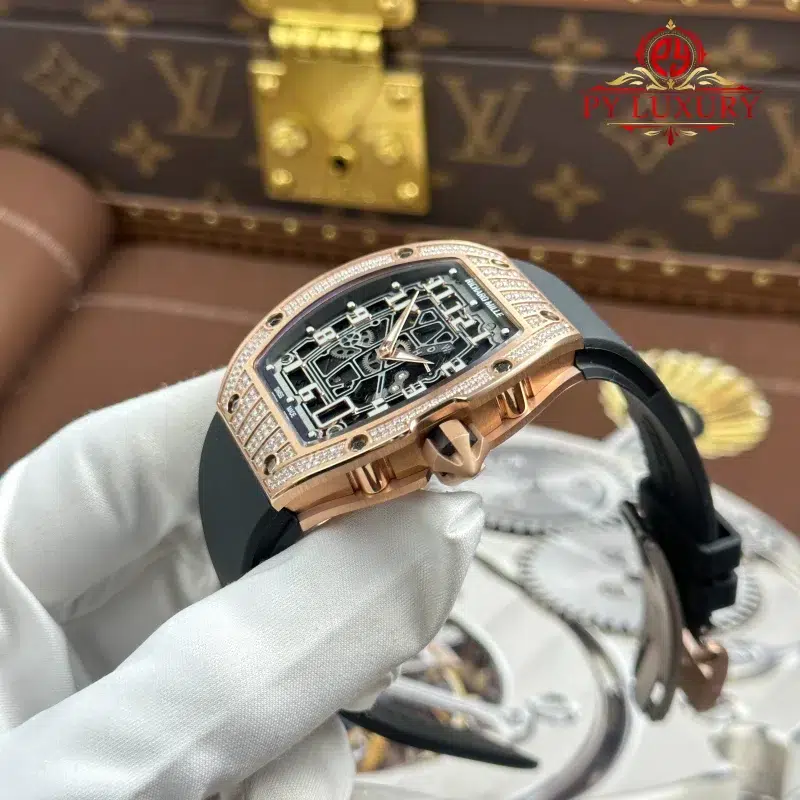 Richard-Miller-Rm67-01-Extra-Thin-Rose-Gold-Med-set-Moissanite-3-800x800 Richard Mille RM67-01 Rose Gold Extra-Flat Med-set Moissanite Diamonds Best Replica 38.7mm x 47.5mm - Image 3