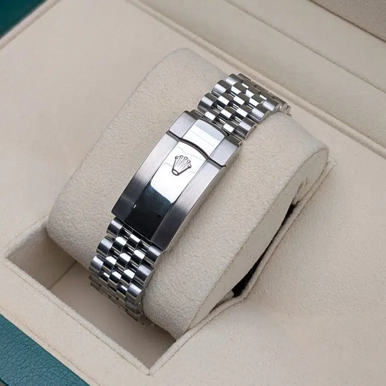 Rolex-126334-blue-roman-jubilee-4-768x768.jpg DateJust 41 126334 QF 1:1 Best Edition 904L Steel Blue Roman Dial on Jubilee Bracelet QF3235 (149g) - Image 6