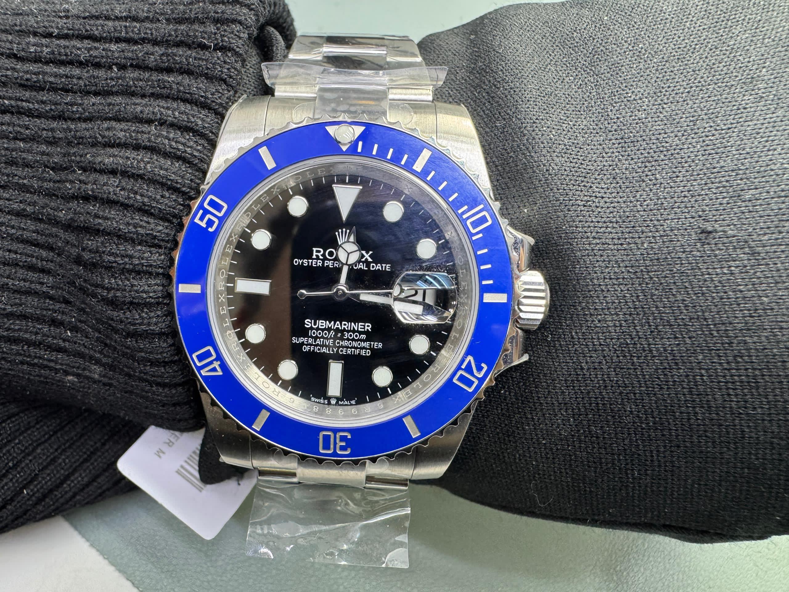 WhatsApp-Image-2025-01-30-at-12.19.46-AM Rolex Submariner 41mm Black Dial 126619LB Super Clone - Image 2