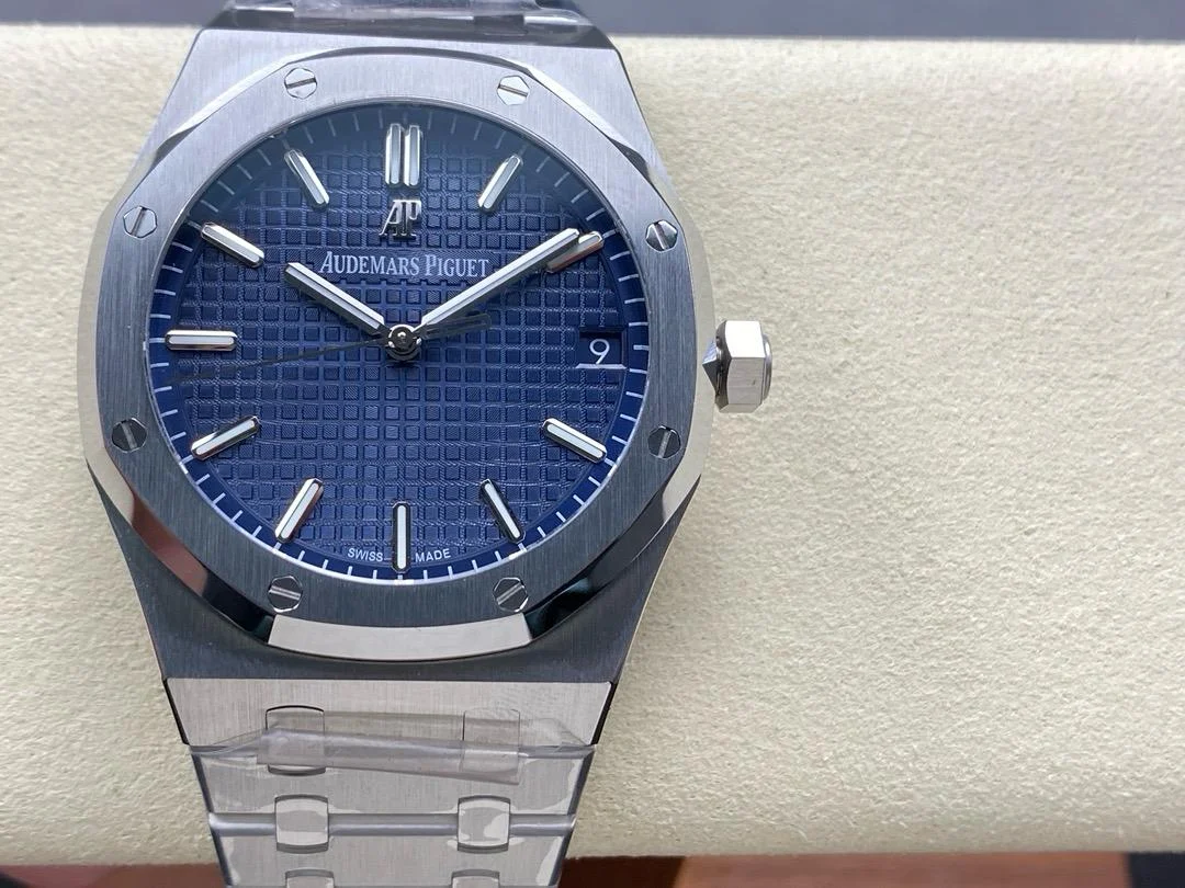 WhatsApp-Image-2025-04-01-at-17.38.55_bbae4804 Audemars Piguet Royal Oak 15500ST.OO.1220ST.01 Super Clone