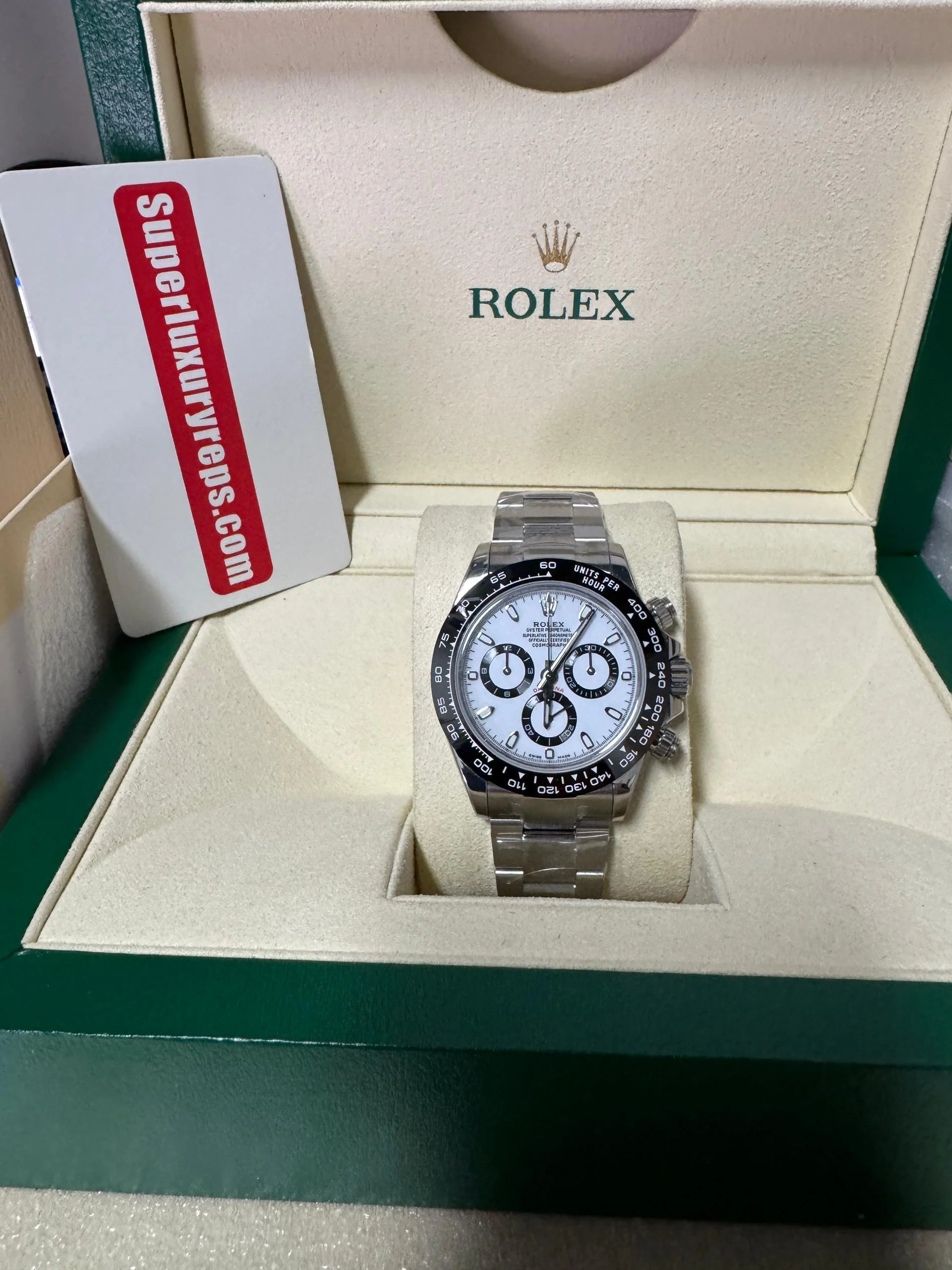 WhatsApp-Image-2025-08-01-at-00.30.03_52b2291a Daytona 126500 White Dial on 904L Stainless Steel Bracelet - Image 3