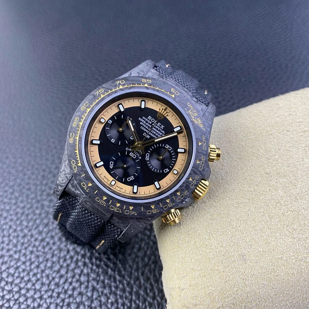 WhatsApp-Image-2025-10-12-at-23.37.50_1ee8d16c Daytona DIW Carbon N6F 1:1 Best Edition Blue Dial on Black Nylon Strap DD4801 - Image 6