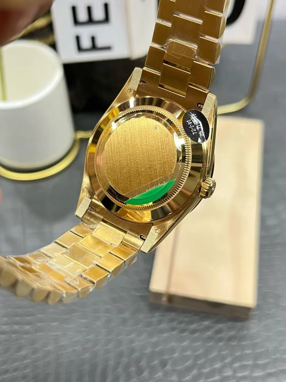WhatsApp-Image-2026-01-11-at-11.53.52-PM-1 Rolex Oyster Perpetual Day-Date Watch in Yellow Gold with a Champagne President Bracelet 210g Super Clone - Image 7