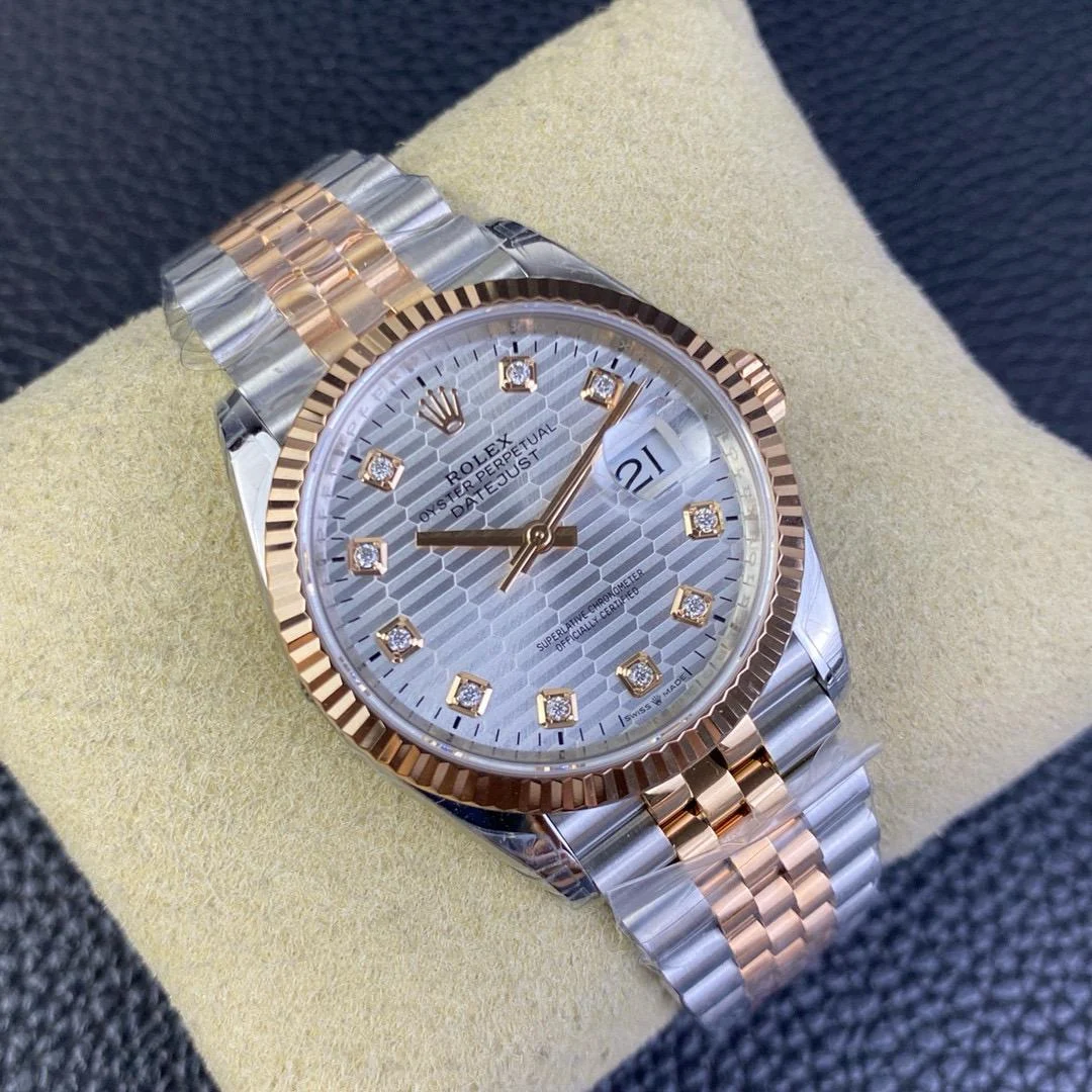 WhatsApp-Image-2026-01-24-at-21.01.16 Rolex Datejust 36 126231 Two Tone Rose Gold Silver Motif DIAMOND Dial ¨C Jubilee Bracelet ¨C 2023 - Image 10
