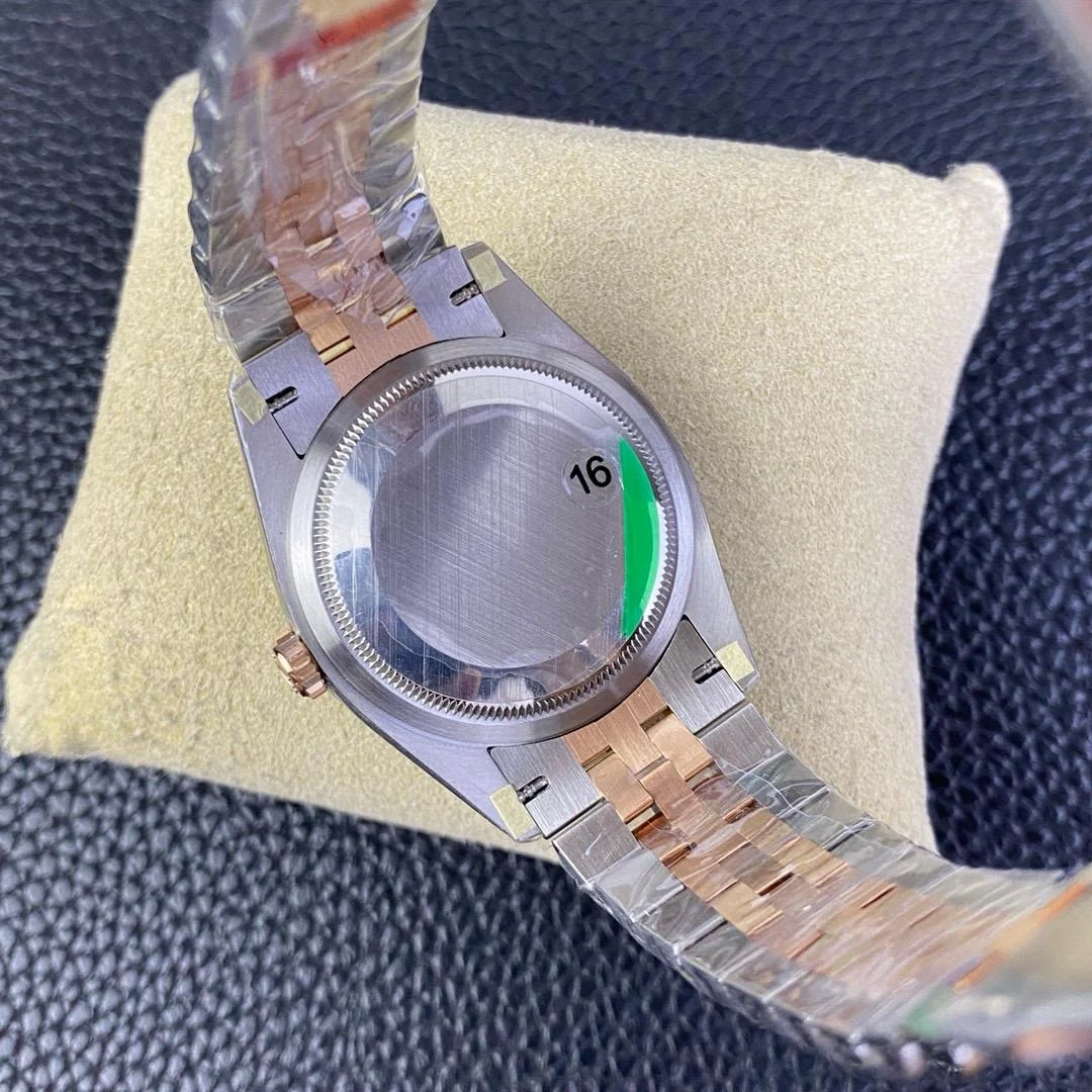 WhatsApp-Image-2026-01-24-at-21.01.35 Rolex Datejust 36 126231 Two Tone Rose Gold Silver Motif DIAMOND Dial ¨C Jubilee Bracelet ¨C 2023 - Image 4