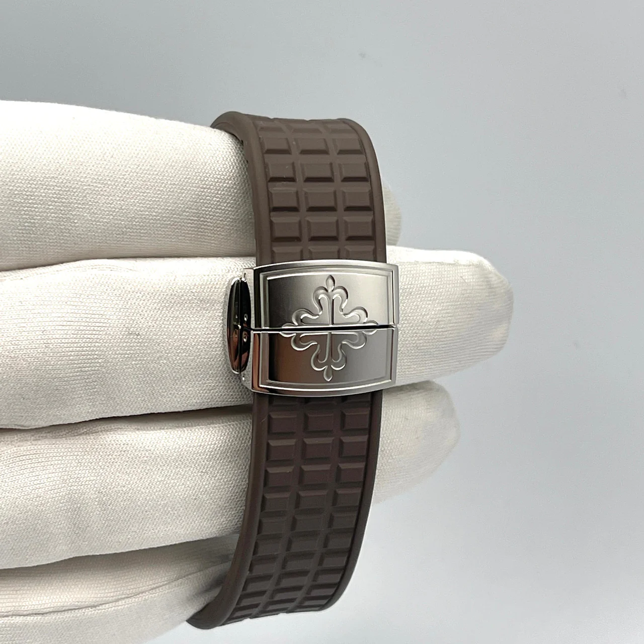 patek-philippe-aquanaut-luce-5067a-023-ladies-2019-patek-philippe-40425334309108_1280x Aquanaut 5067A SS PPF 1:1 Best Edition Brown Textured Dial on Brown Rubber RONDA Quartz - Image 6