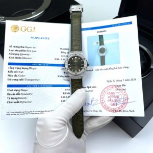 Hublot Classic Fusion Green Titanium Pav¨¦ Custom Moissanite Quartz 33mm