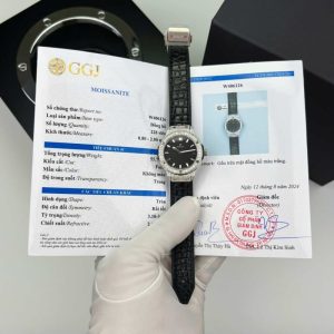 Hublot Classic Fusion Titanium Pav¨¦ Black Dial Custom Moissanite Leather Strap Best Replica 33mm