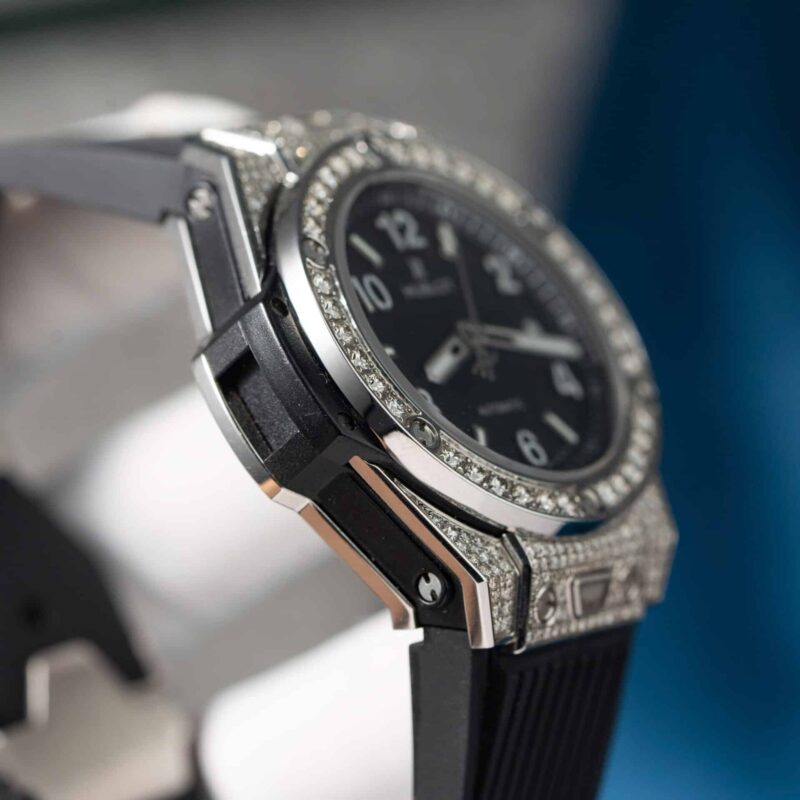 z5745414673233_112776415f7379bfab72187f54c567d7-800x800 Hublot Big Bang One Click Steel Pav¨¦ Black Dial Custom Natural Diamonds Best Replica 39mm - Image 5
