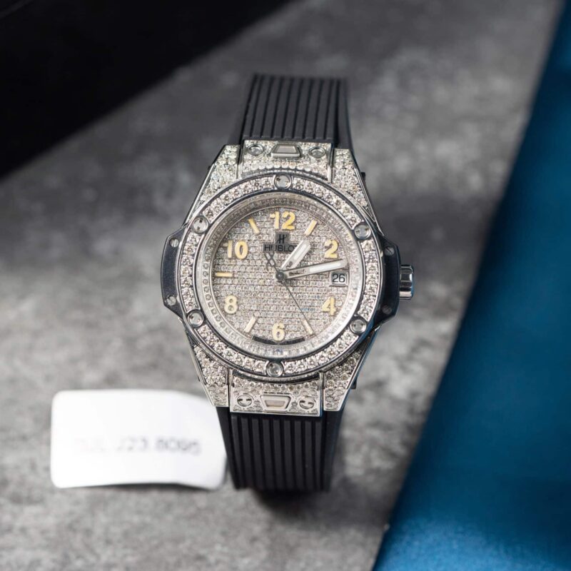 z5745416987967_8150a9bbef6ca26e399299fcf8f4af6e-800x800 Hublot Big Bang One Click Steel Full Pav¨¦ Custom Natural Diamonds Best Replica 39mm - Image 2